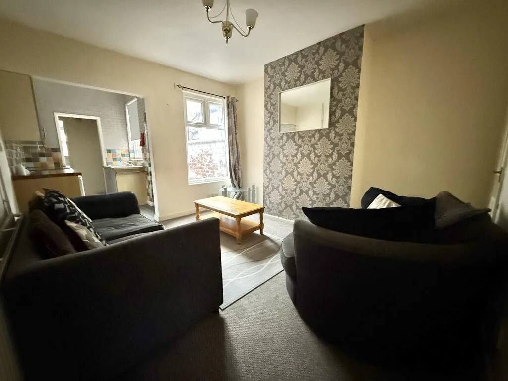 2 bedroom terraced house for rent