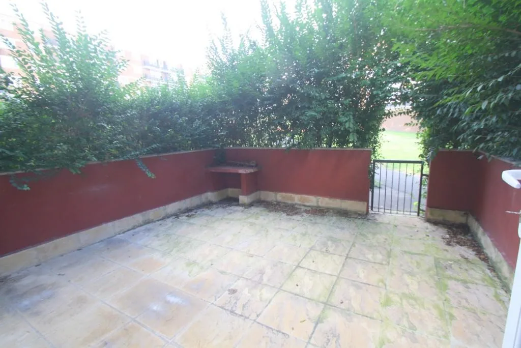 4 bedroom flat for rent