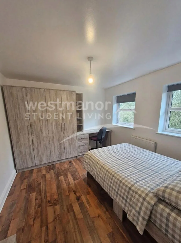 4 bedroom terraced house for rent
