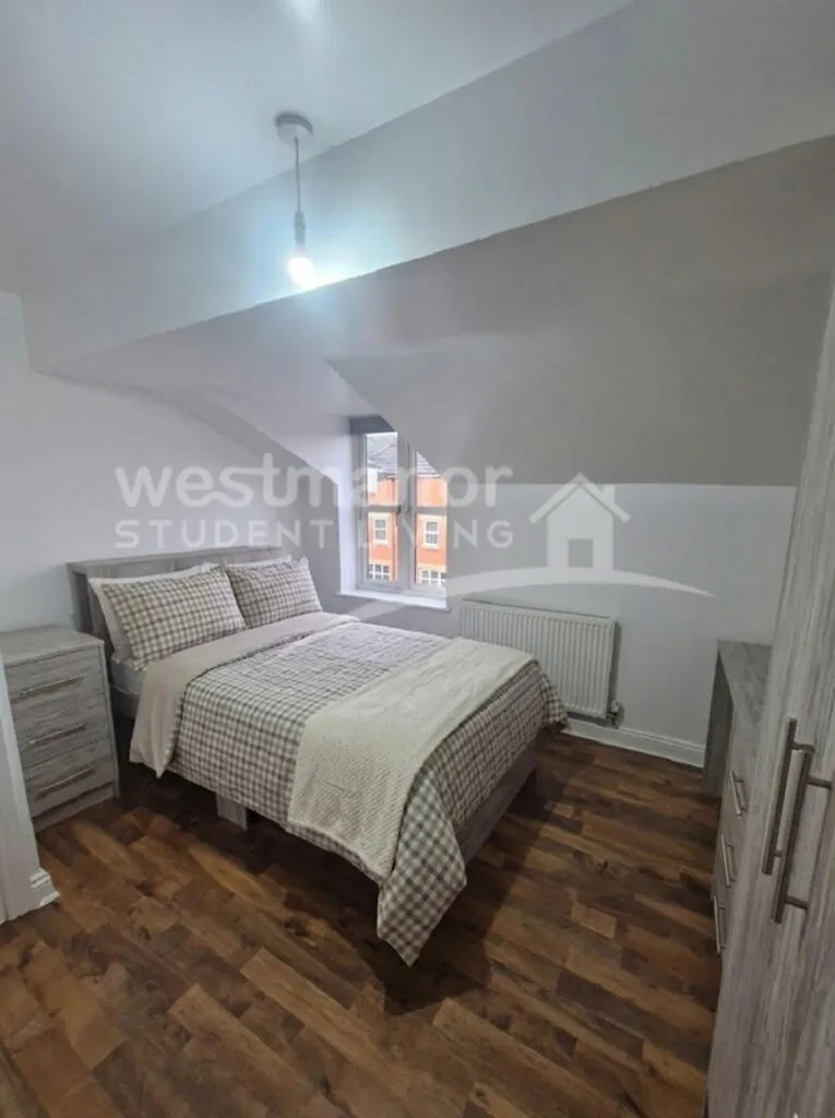 4 bedroom terraced house for rent