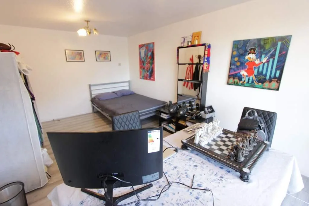 2 bedroom flat for rent