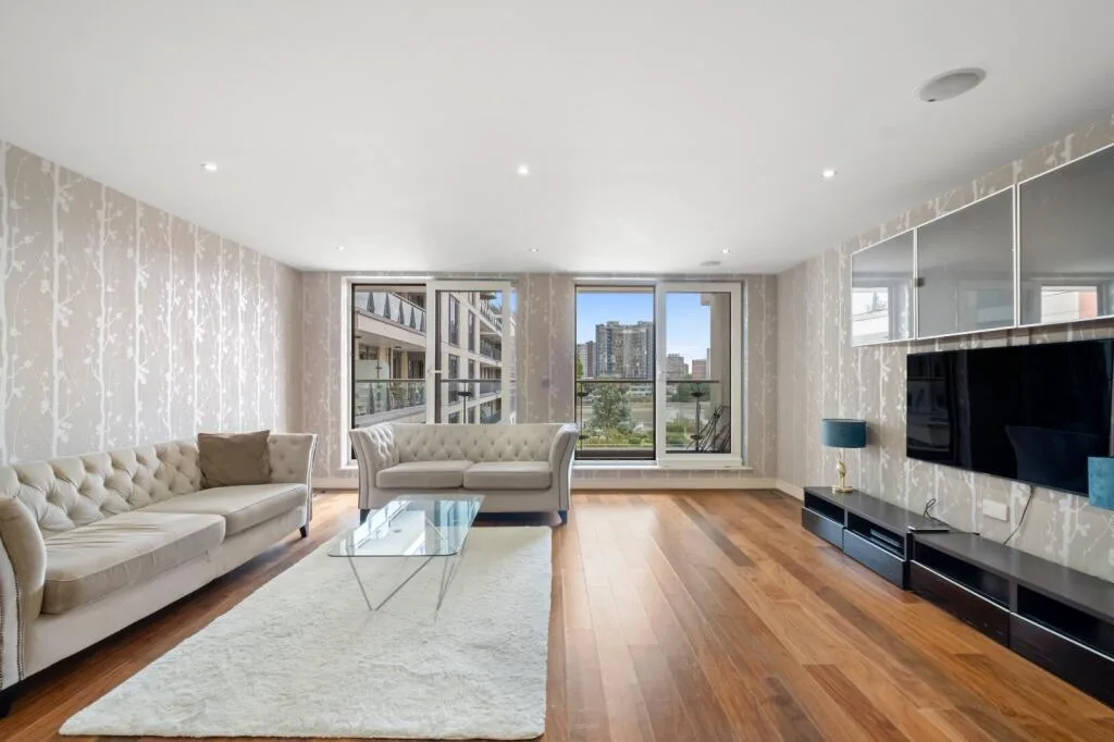 2 bedroom flat for rent