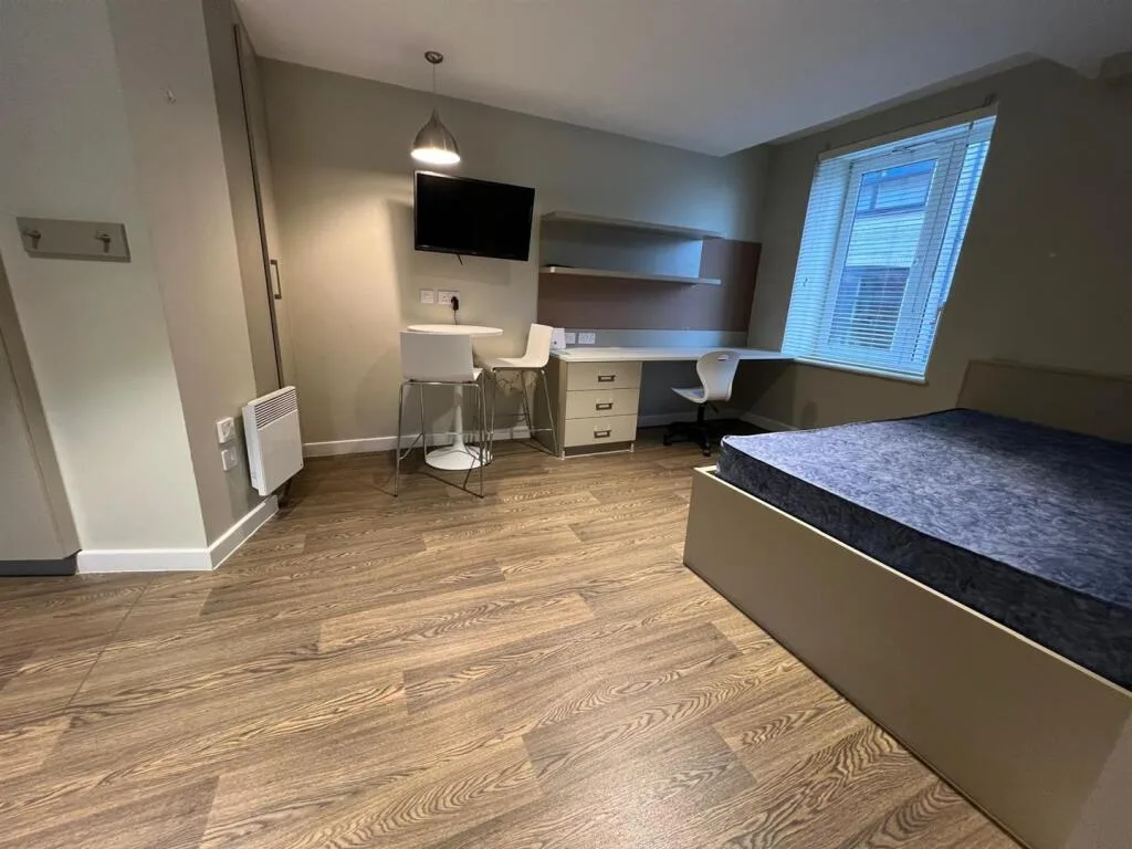 Studio apartment for rent