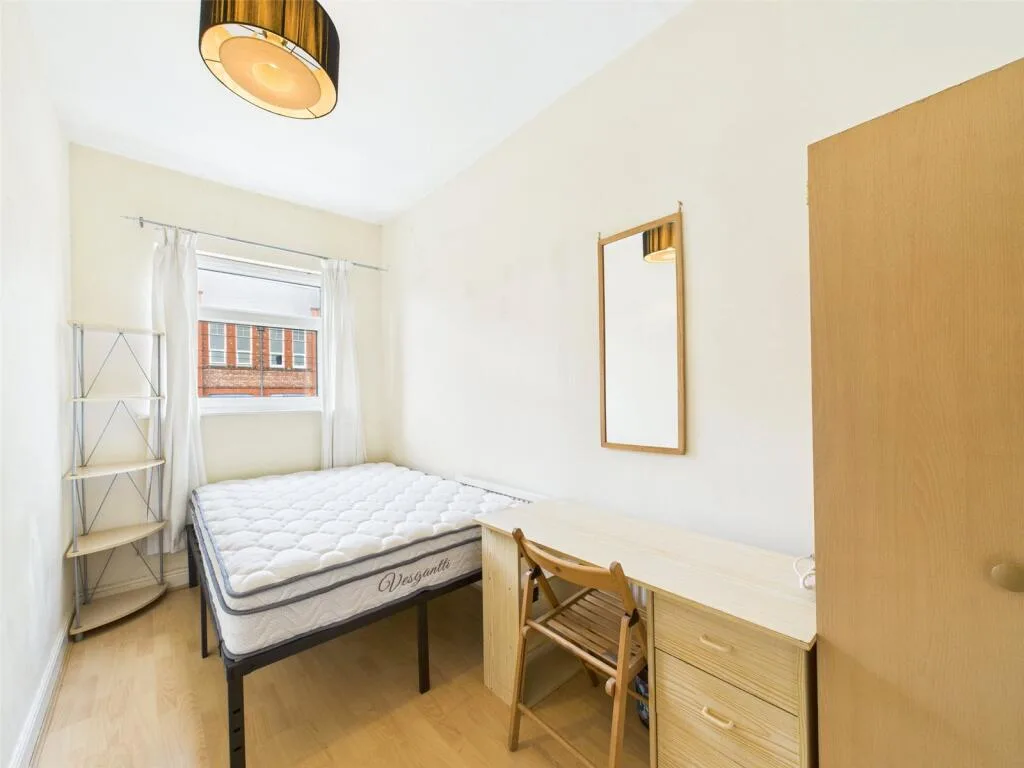4 bedroom terraced house for rent
