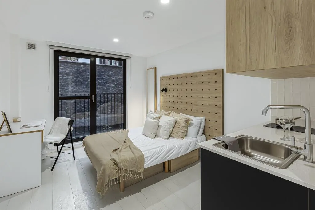 Studio apartment for rent