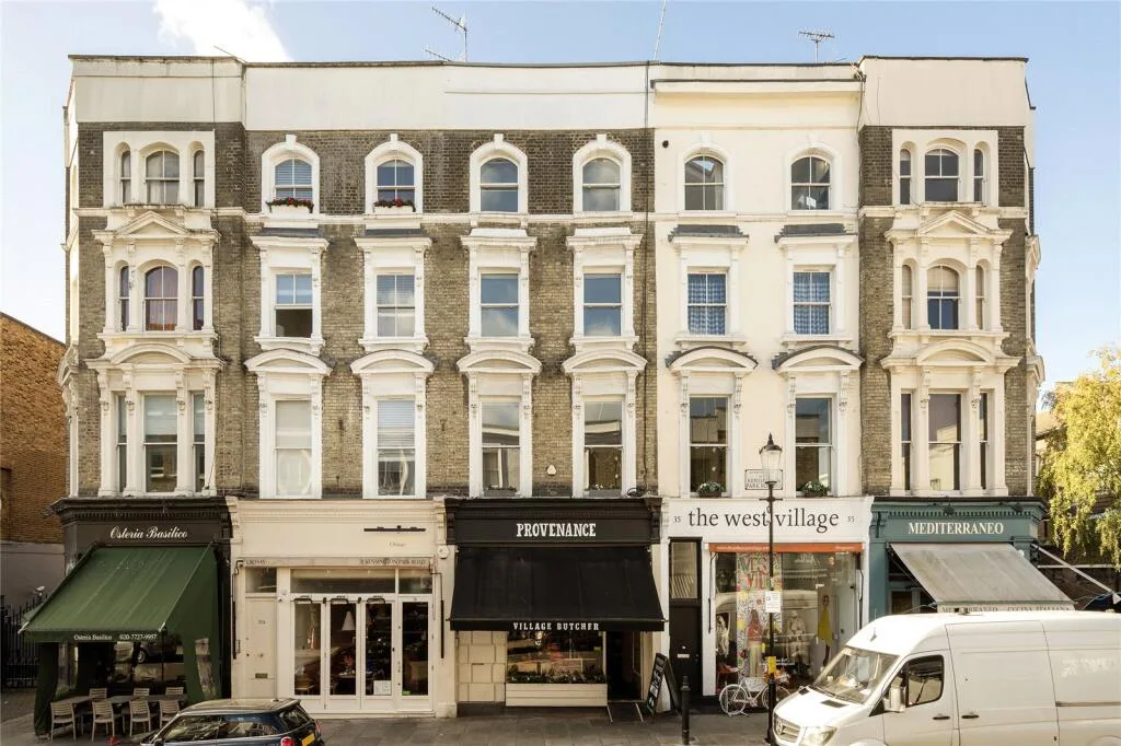 3 bedroom maisonette for rent
