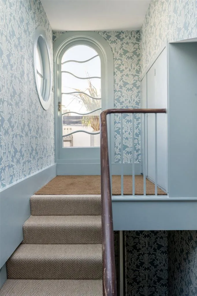 3 bedroom maisonette for rent