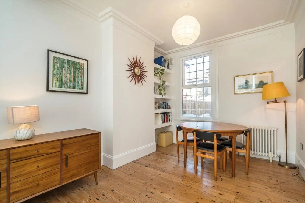 3 bedroom detached house for rent