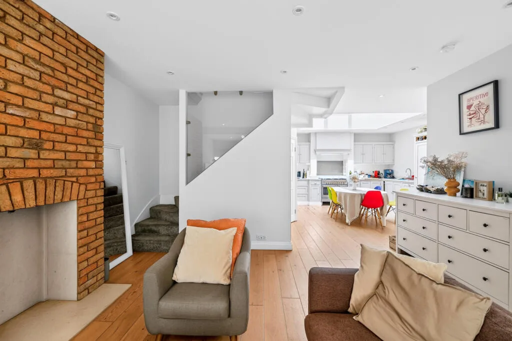 3 bedroom apartment for rent