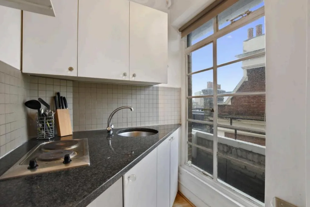 Studio flat for rent
