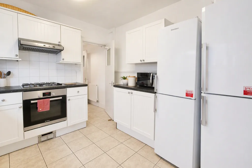1 bedroom house for rent