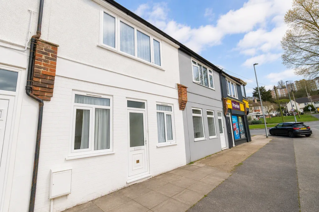 1 bedroom house for rent