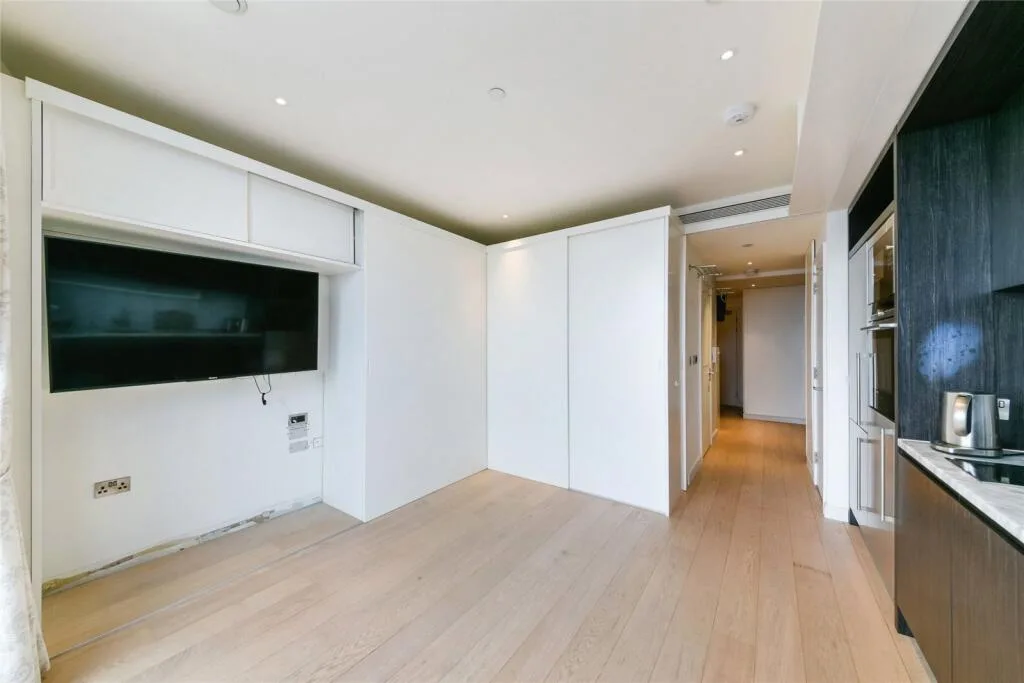 Studio apartment for rent