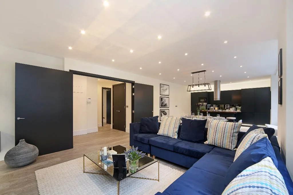 3 bedroom flat for rent