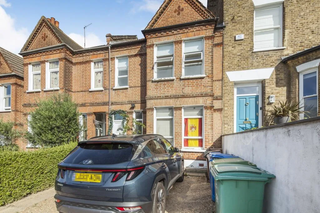 2 bedroom flat for rent