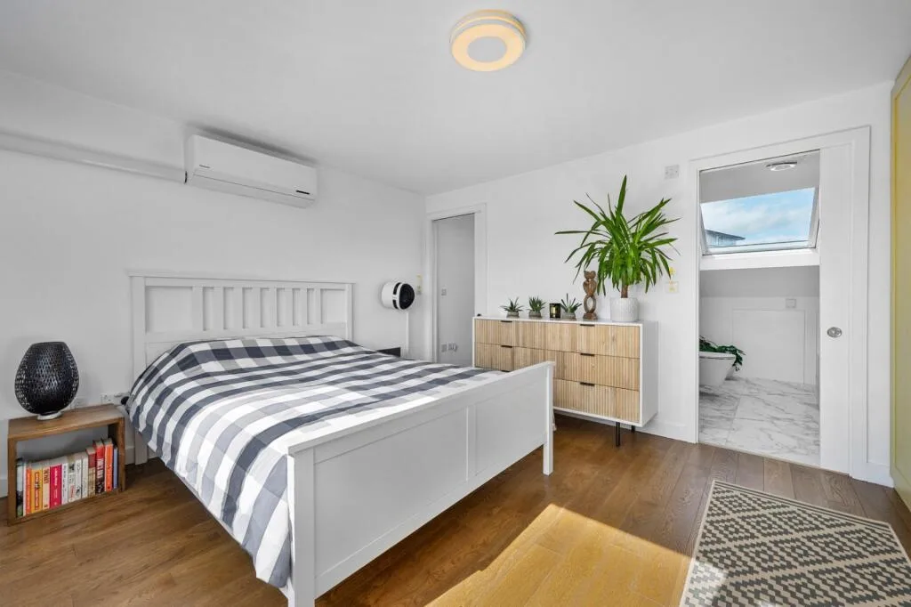 4 bedroom terraced house for rent