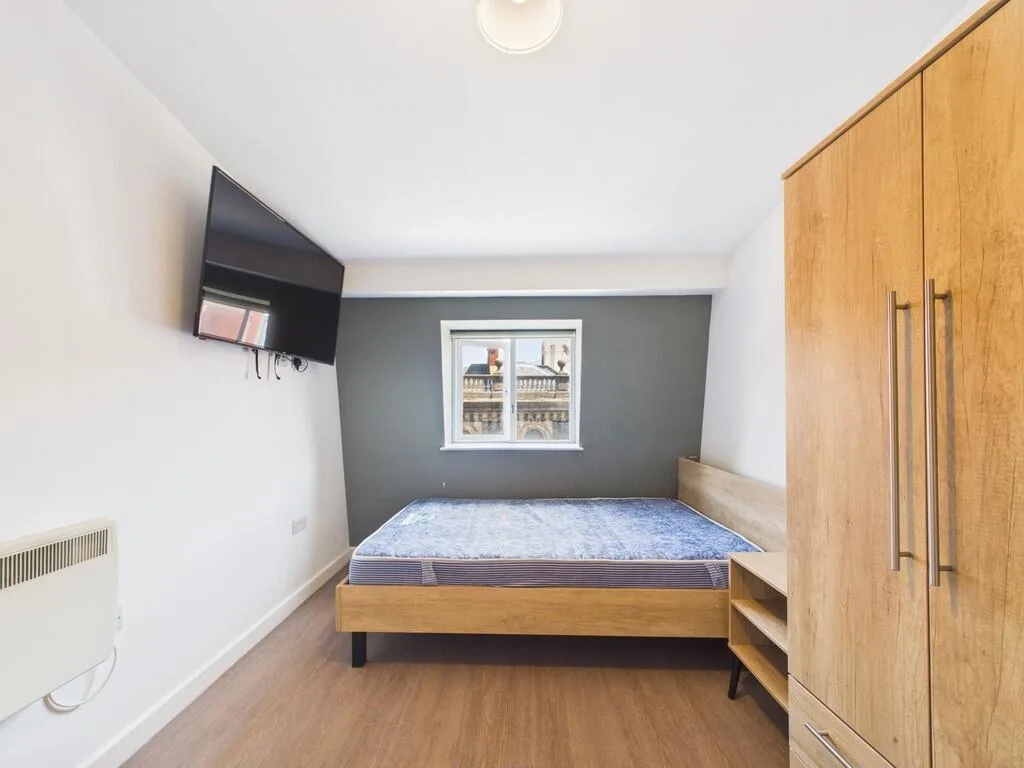 4 bedroom apartment for rent