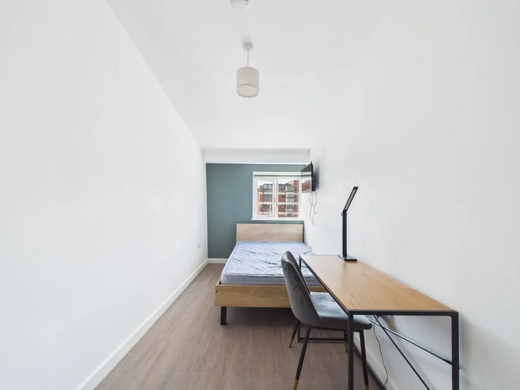 4 bedroom apartment for rent