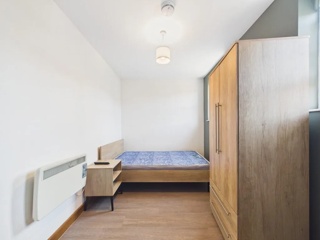 4 bedroom apartment for rent