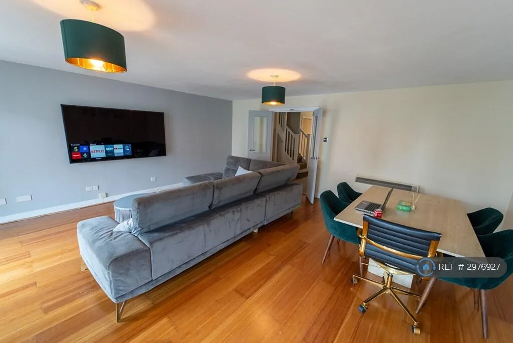 3 bedroom penthouse for rent