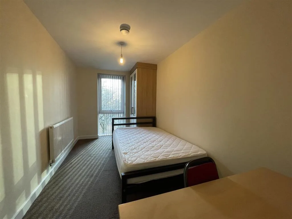 4 bedroom apartment for rent