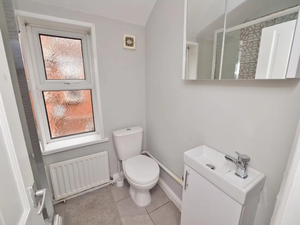 1 bedroom house for rent
