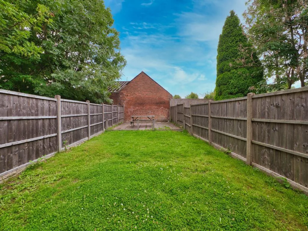 1 bedroom house for rent