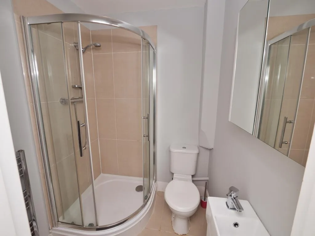 1 bedroom house for rent