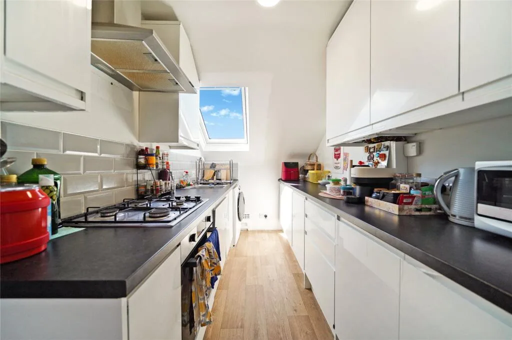 1 bedroom penthouse for rent