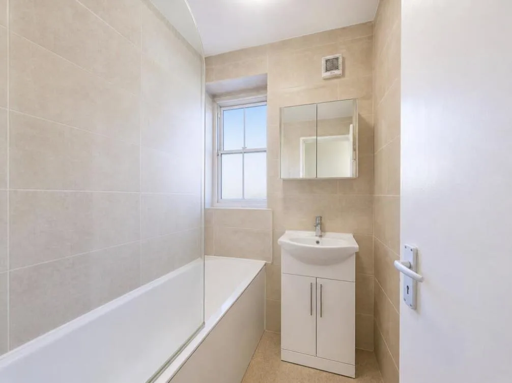 3 bedroom apartment for rent