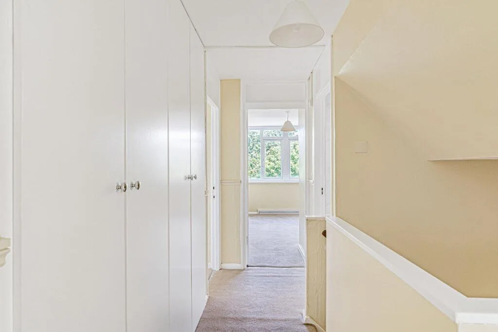 3 bedroom maisonette for rent