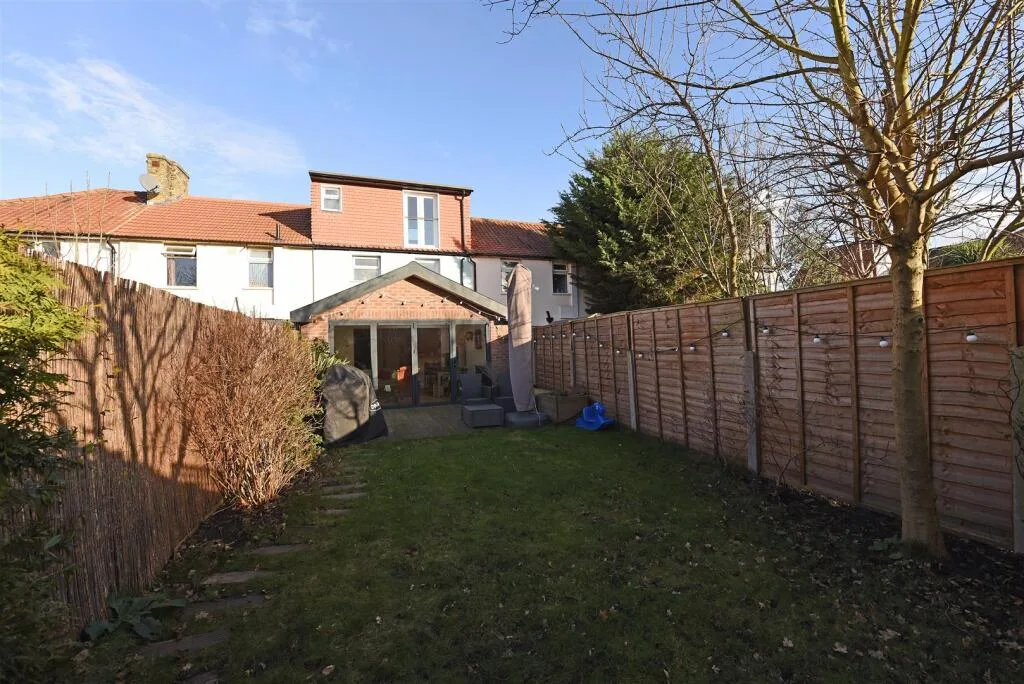 3 bedroom terraced house for rent