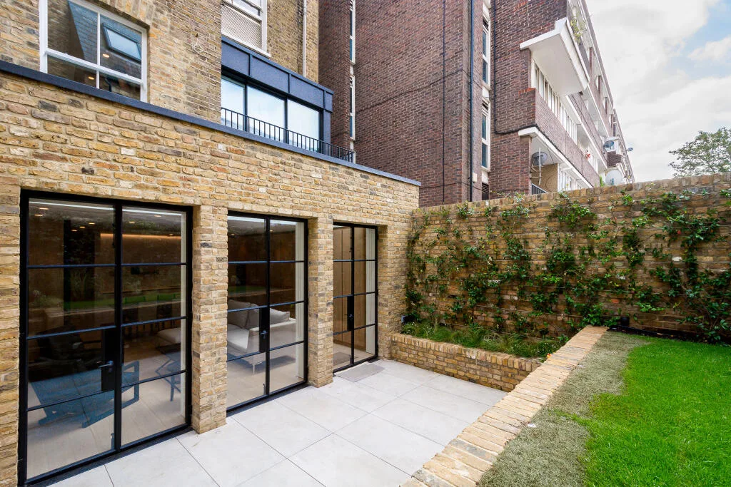 3 bedroom apartment for rent