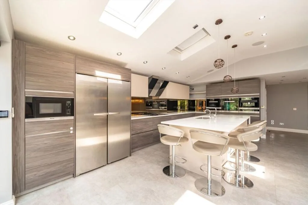 5 bedroom house for rent