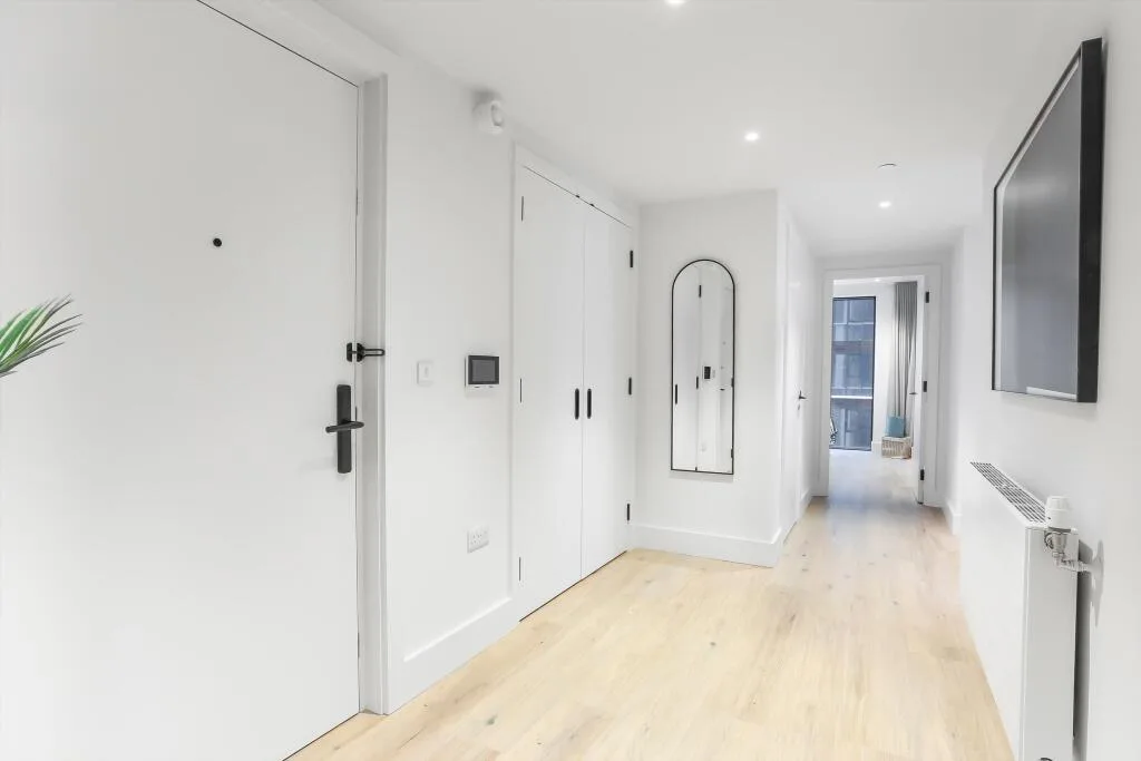 3 bedroom flat for rent