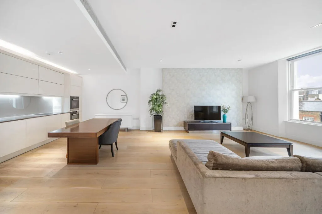 2 bedroom flat for rent
