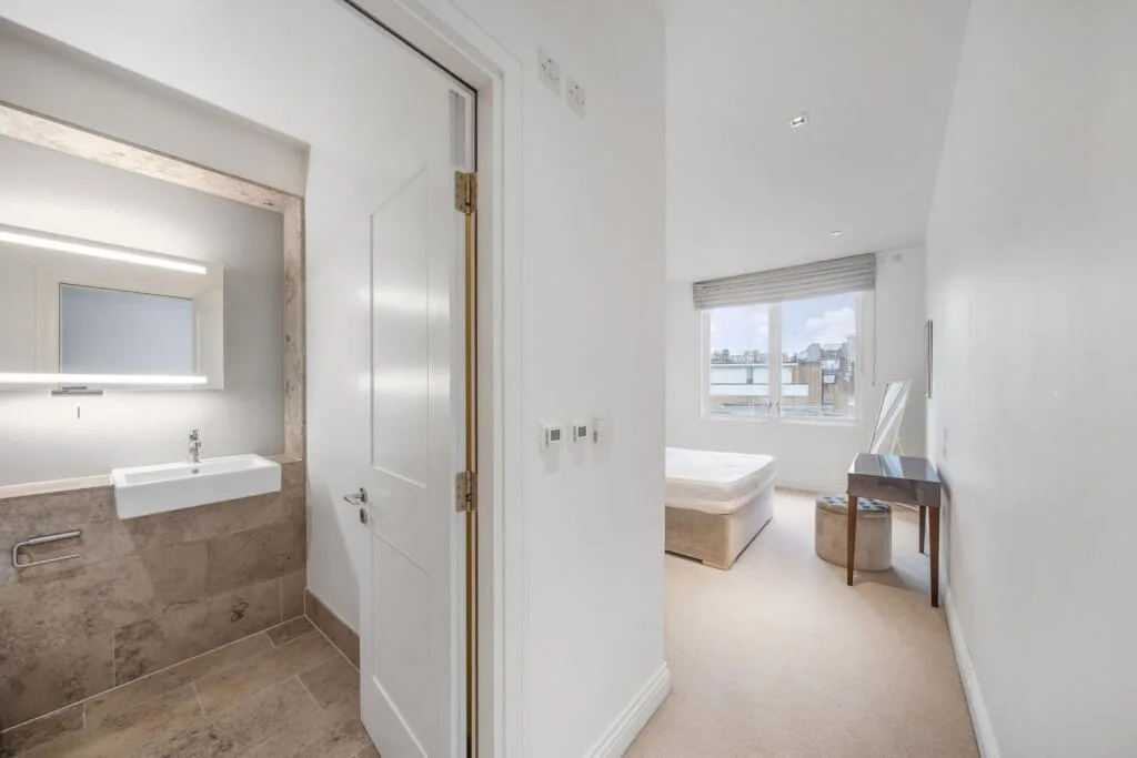 2 bedroom flat for rent