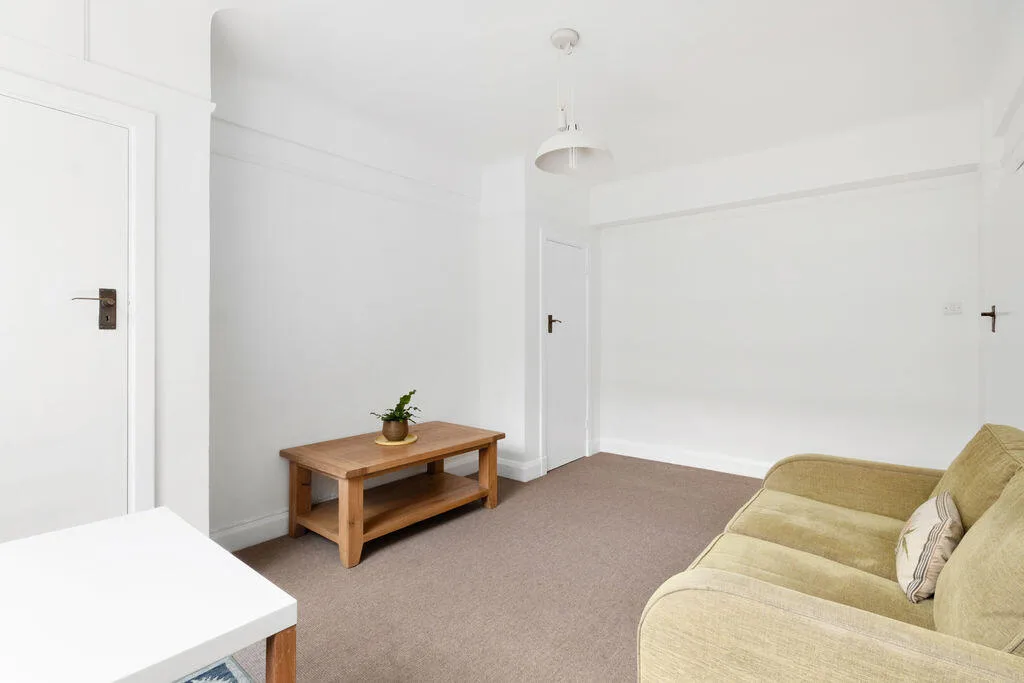 1 bedroom apartment for rent