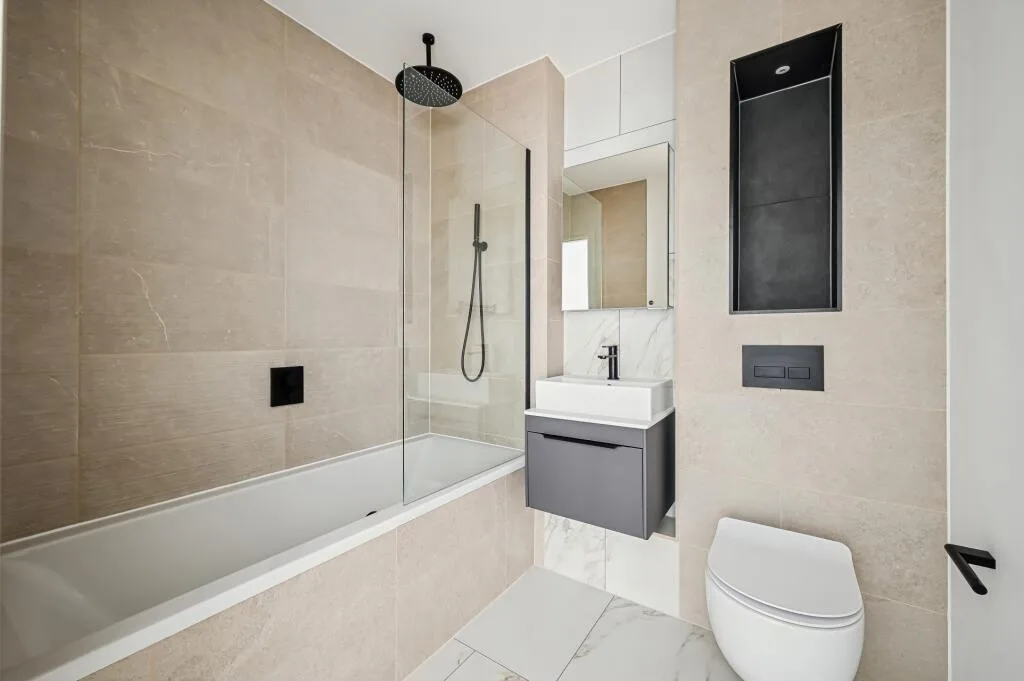 3 bedroom apartment for rent