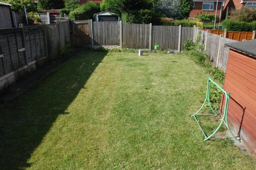 6 bedroom terraced house for rent