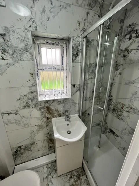 6 bedroom terraced house for rent