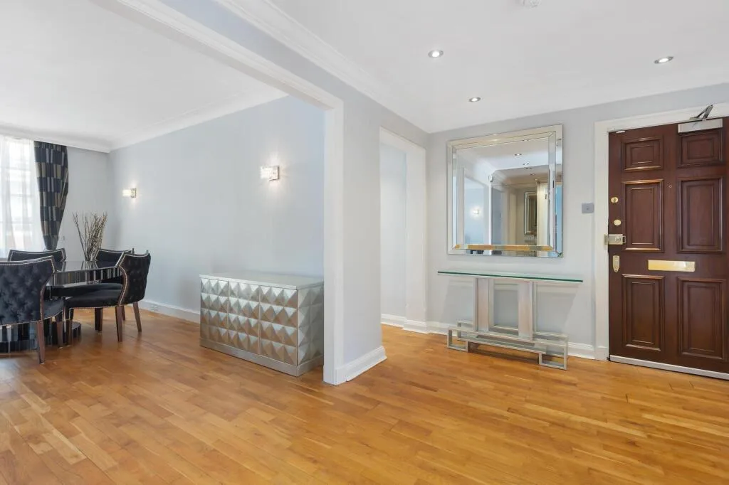2 bedroom flat for rent