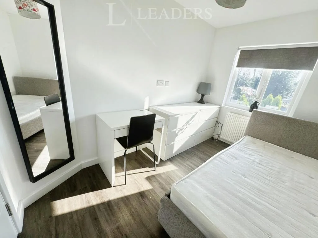 1 bedroom house for rent