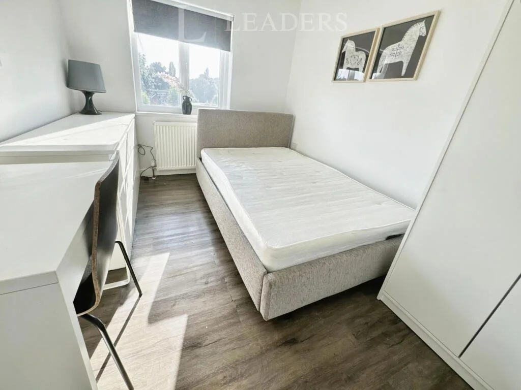 1 bedroom house for rent