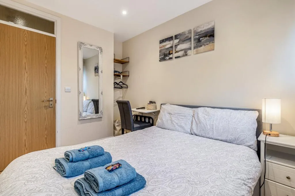 2 bedroom flat for rent