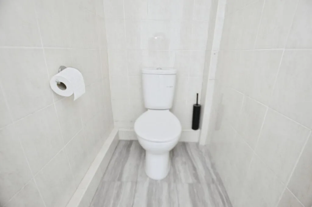 3 bedroom maisonette for rent