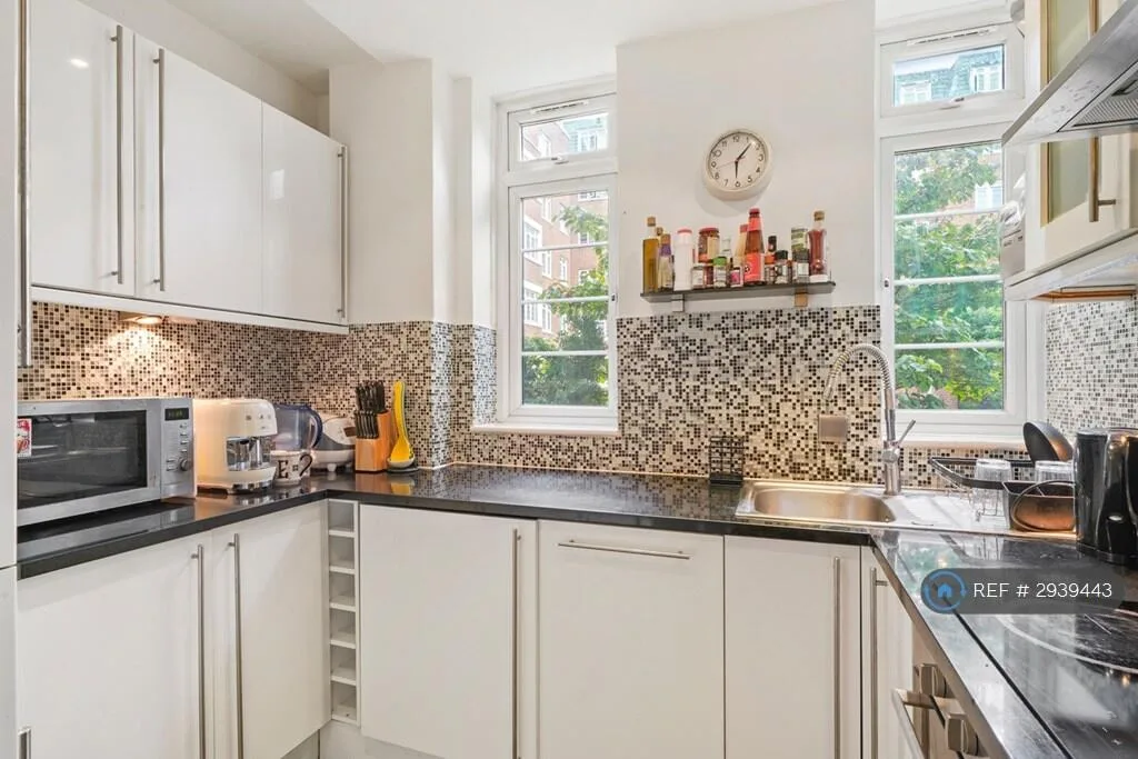 3 bedroom flat for rent