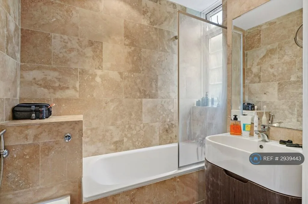 3 bedroom flat for rent