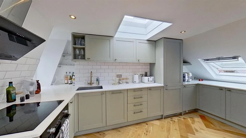 3 bedroom flat for rent