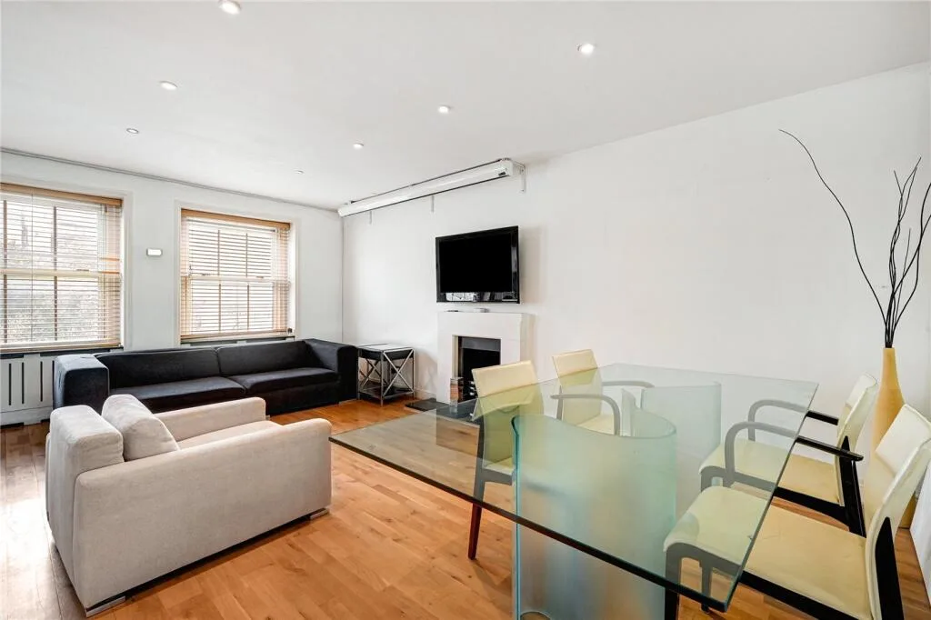 3 bedroom maisonette for rent